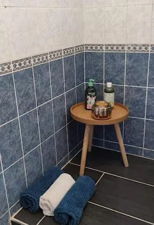 Le 45 Oda ve Kahvaltı Precy-sur-Oise